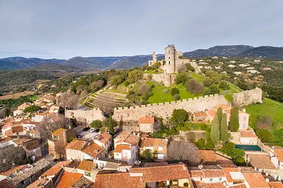 grimaud un village authentique au coeur du golfe de saint tropez 1